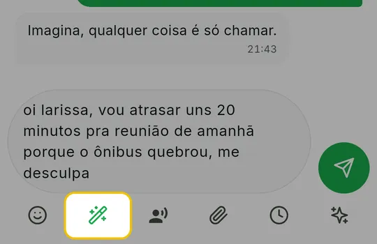 Fileira de ícones abaixo do campo de mensagem com a varinha em destaque
